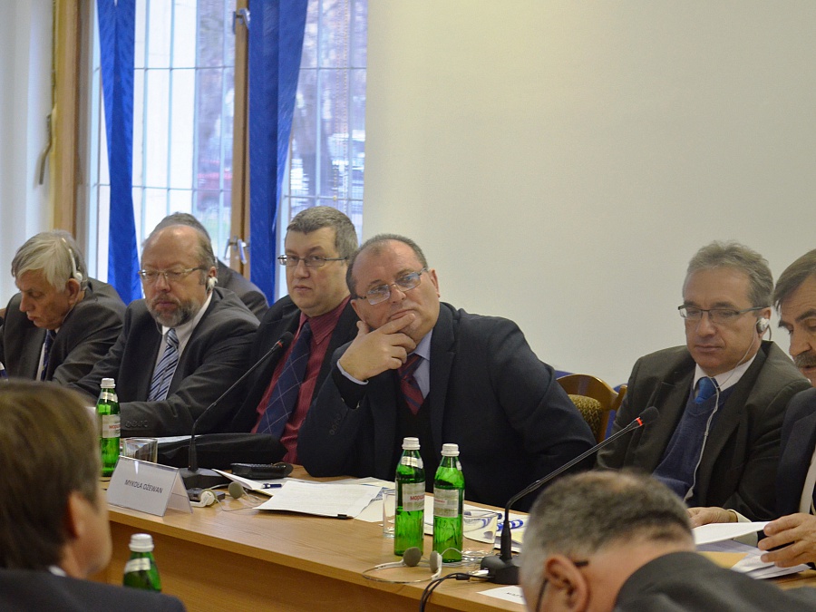 Круглий стіл за участі фонду «Форум східної політики»
