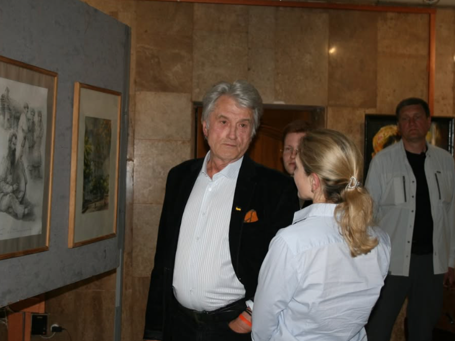 ющенко