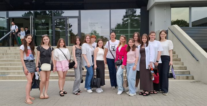 Участь студенток ОПП «Міжнародне право» у Літній школі з проблем сталого розвитку та захисту прав споживачів