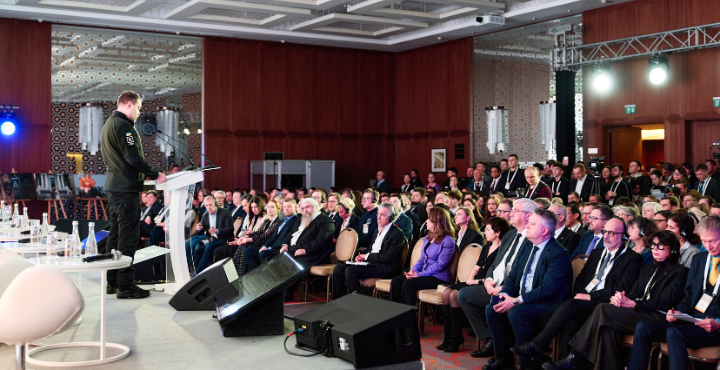 конференція