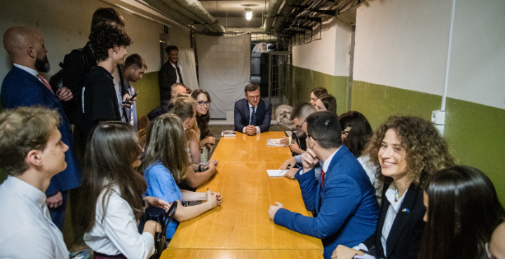 Продовження зустрічі