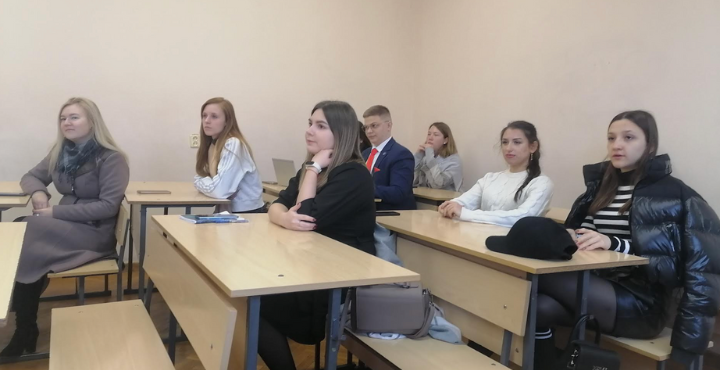 студенти