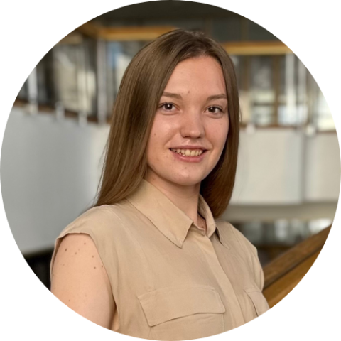 Зайцева Анастасія